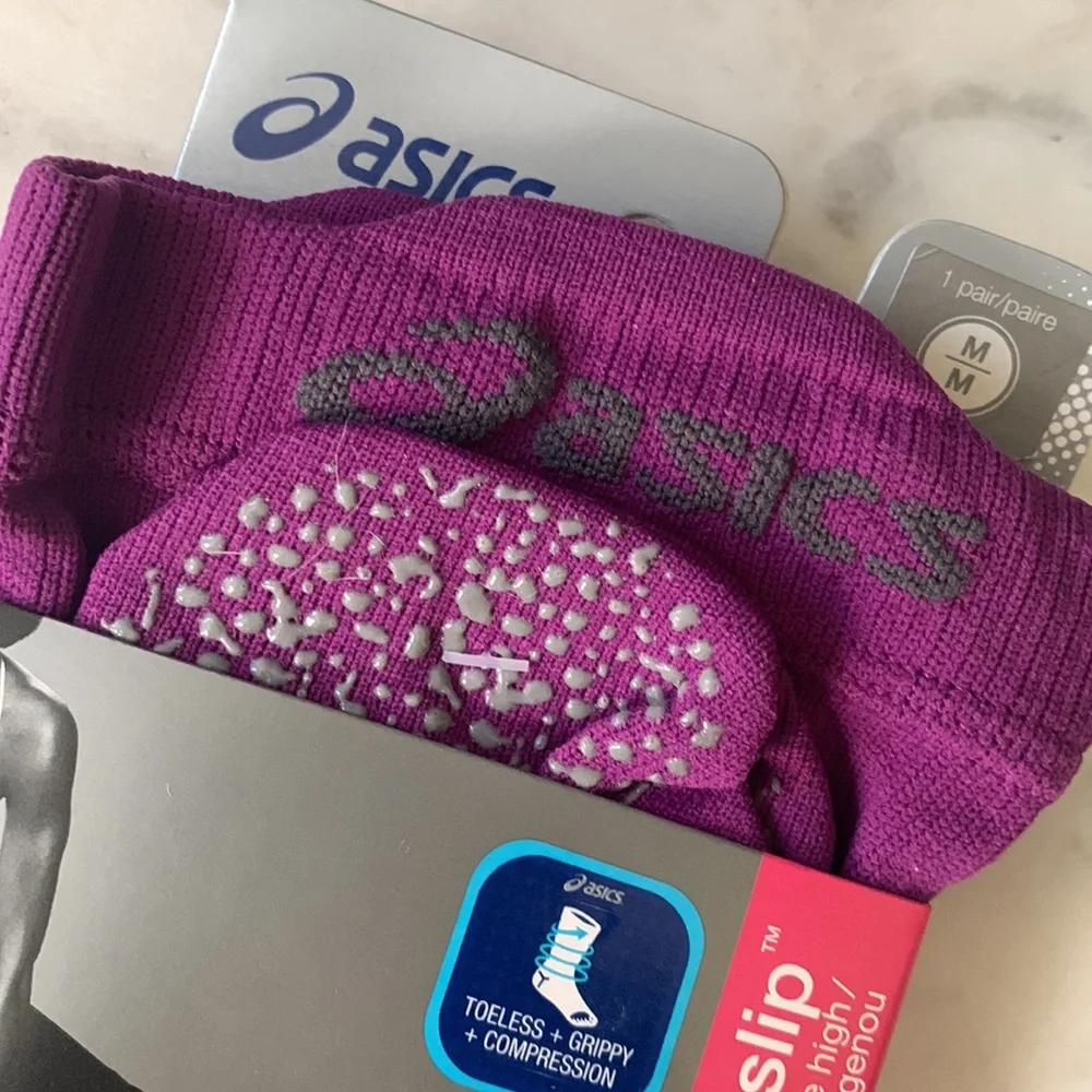 ASICS Women’s Studio No Slip Toeless Compression Knee High Socks in Plum